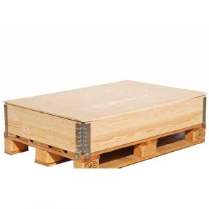 Pallet in legno con pianale pieno 